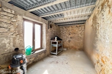 SOUS COMPROMIS - maison de village rénovée avec sous-sol - 5 pièces - 126m2 MARBACHE (54)