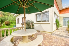 Maison à vendre - 5 pièces 123m2 - sous-sol complet et grand terrain