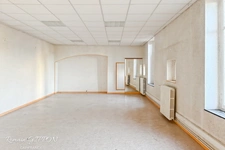 FORMER TOWN HALL AND FORMER SCHOOL TO BE RENOVATED – APPROXIMATELY 750 M² OF LIVING SPACE