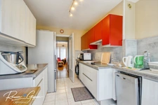 Occupied life annuity in Saint-Max – 80 m² 3-bedroom apartment with garage and two balconies