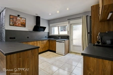 SOUS-OFFRE ACCEPTÉE : Maison jumelée rénovée - 5 pièces 139m² centre-ville LIVERDUN (54)