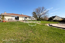 Renovated 6-room single-storey house – 135 m² – 4 bedrooms – 1,700 m² plot – Toulaire area in Liverdun