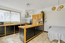 Maison à vendre - 5 pièces 123m2 - sous-sol complet et grand terrain