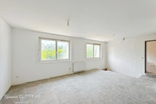 Maison à finir de rénover à Liverdun, bord de Moselle, 4 pièces 117m2