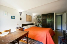 Architect-designed house, 7 rooms, 220m2 - view of and access to the Moselle river via private pontoon - LIVERDUN (54)