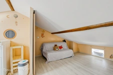 SOUS-OFFRE ACCEPTÉE : Maison jumelée rénovée - 5 pièces 139m² centre-ville LIVERDUN (54)