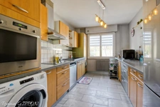 FOR SALE - 71m2 2-bedroom apartment with balcony, garage, cellar and attic - NANCY, avenue de la libération (54)