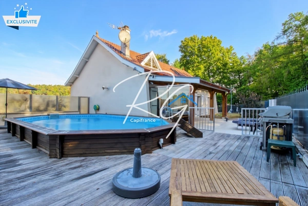 LIVERDUN – MAISON SEMI PLAIN-PIED - 168 M² – 4 CHAMBRES – PISCINE CHAUFFÉE – GARAGE DOUBLE