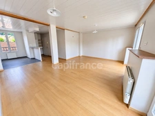 F3 de 72 m² à Corbeil-Essonnes, balcon, cave, RER D