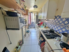 Grand appartement 5 pièces (4 chambres) avec parking et cave - idéal investisseur