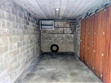 Box en Centre-Ville à vendre à CORBEIL ESSONNES