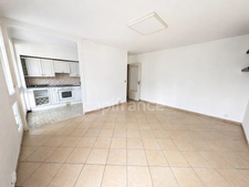Appartement F2 avec loggia et parking - proche commerces et gare