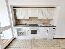 Appartement F2 avec loggia et parking - proche commerces et gare