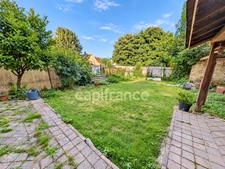 F3 de 72 m² à Corbeil-Essonnes, balcon, cave, RER D