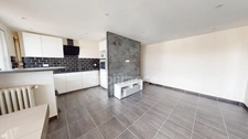 Appartement 4 pièces rénové - 3 chambres - 2 balcons - Gare RER D à pied
