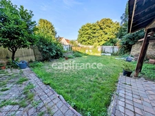 F3 de 72 m² à Corbeil-Essonnes, balcon, cave, RER D