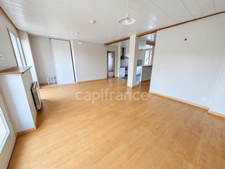 F3 de 72 m² à Corbeil-Essonnes, balcon, cave, RER D