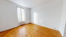 Appartement T1 lumineux avec cachet – Cave – Centre-ville de Corbeil-Essonnes