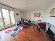 Appartement 3 pièces lumineux avec balcon et parking – Résidence récente avec ascenseur