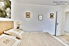 SOLLIES PONT (83) - SUPERB 2-BEDROOM APARTMENT OF 65M² ON THE TOP FLOOR WITH HUGE TERRACES AND 2 PARKING SPACES