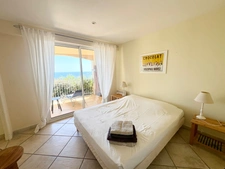 Prestigious villa with panoramic sea view and exceptional rental potential