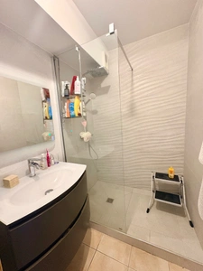 Appartement à vendre 4 pièces FREJUS (83)