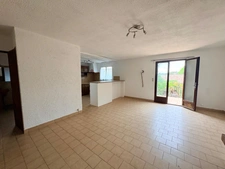 Maison à fort potentiel avec 2 appartements indépendants – Fréjus (La Tour de Mare)