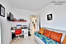 SOLLIES PONT (83) - SUPERB 2-BEDROOM APARTMENT OF 65M² ON THE TOP FLOOR WITH HUGE TERRACES AND 2 PARKING SPACES
