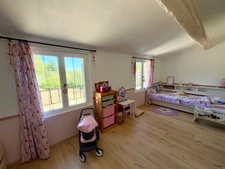 Magnifique maison en pierre de caractère avec annexes à Fayence (175 m² habitables + 126m2 de dépendances) (83)
