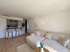 Appartement T3 rénové avec piscine – Fréjus (83)