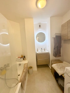 Appartement T3 rénové avec piscine – Fréjus (83)