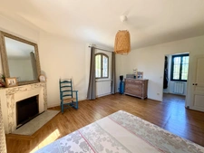 Magnifique maison en pierre de caractère avec annexes à Fayence (175 m² habitables + 126m2 de dépendances) (83)