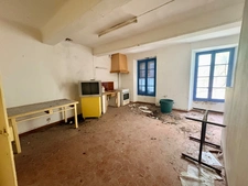 Immeuble à vendre LORGUES (83)