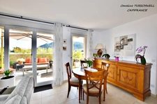 SOLLIES PONT (83) - SUPERB 2-BEDROOM APARTMENT OF 65M² ON THE TOP FLOOR WITH HUGE TERRACES AND 2 PARKING SPACES
