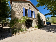 Magnifique maison en pierre de caractère avec annexes à Fayence (175 m² habitables + 126m2 de dépendances) (83)