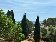 Dpt Var (83), à vendre LES ISSAMBRES maison P7   