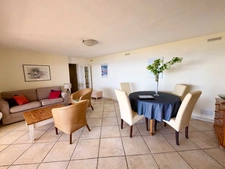 Prestigious villa with panoramic sea view and exceptional rental potential