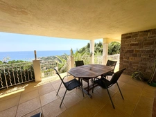 Prestigious villa with panoramic sea view and exceptional rental potential