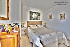 SOLLIES PONT (83) - SUPERB 2-BEDROOM APARTMENT OF 65M² ON THE TOP FLOOR WITH HUGE TERRACES AND 2 PARKING SPACES