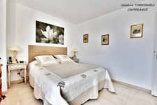 SOLLIES PONT (83) - SUPERB 2-BEDROOM APARTMENT OF 65M² ON THE TOP FLOOR WITH HUGE TERRACES AND 2 PARKING SPACES