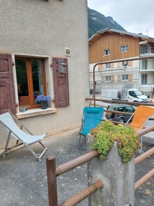 LE PETIT BORNAND LES GLIERES (74), À VENDRE – ENSEMBLE IMMOBILIER COMMERCIAL ET RÉSIDENTIEL