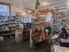 SAMOENS (74) Reprenez une épicerie bio rentable au cœur d'une station du Grand Massif