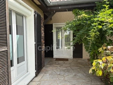 Maison de plain-pied spacieuse et lumineuse 7 pièces 5 chambres!
