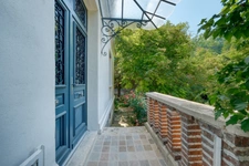 EXCEPTIONAL 8-ROOM VILLA – A JEWEL OF OVILLOIS HERITAGE