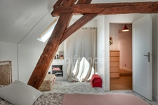 Character house – 9 rooms, 6 bedrooms - BRIIS SOUS FORGES (91)