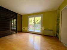 Maison de plain-pied spacieuse et lumineuse 7 pièces 5 chambres!