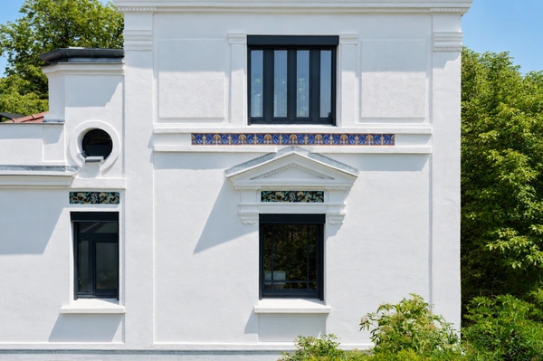VILLA D'EXCEPTION DE 8 PIECES – UN JOYAU DU PATRIMOINE OVILLOIS