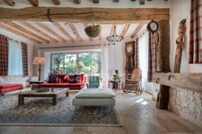 Character house – 9 rooms, 6 bedrooms - BRIIS SOUS FORGES (91)