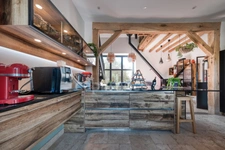 Character house – 9 rooms, 6 bedrooms - BRIIS SOUS FORGES (91)