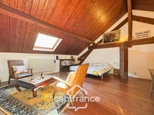 A property full of character in the heart of a verdant setting in Saint-Marcel
